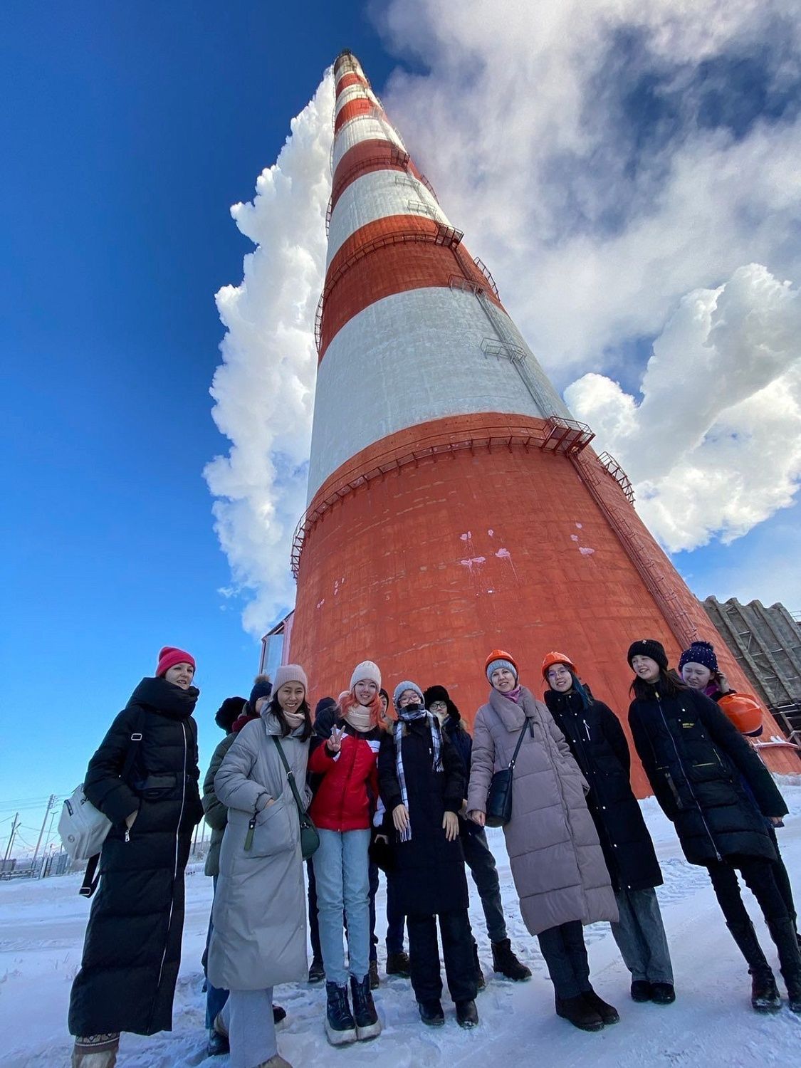 В январе участники молодежного водного сообщества Бурятии посетили Гусинозерскую  ГРЭС