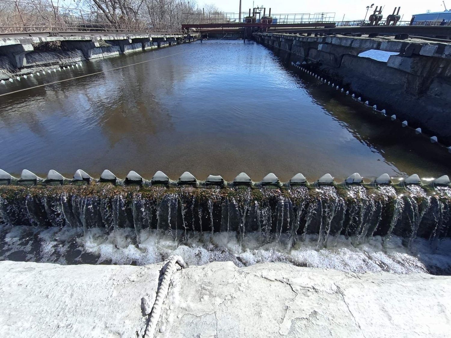 Участники Молодежного водного сообщества Республики Бурятия посетили Правобережные очистные сооружения г.Улан-Удэ.